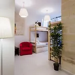 Two Pillows Boutique