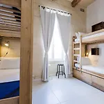 Hostel Two Pillows Boutique