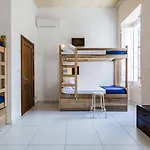 Hostel Two Pillows Boutique