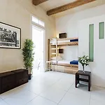 Two Pillows Boutique Sliema
