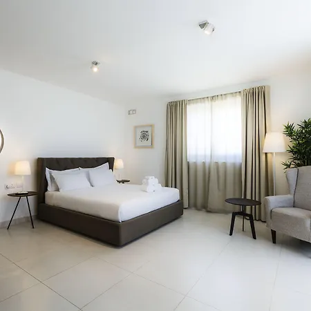 Two Pillows Boutique Hostal