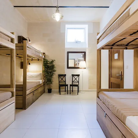 Two Pillows Boutique Sliema