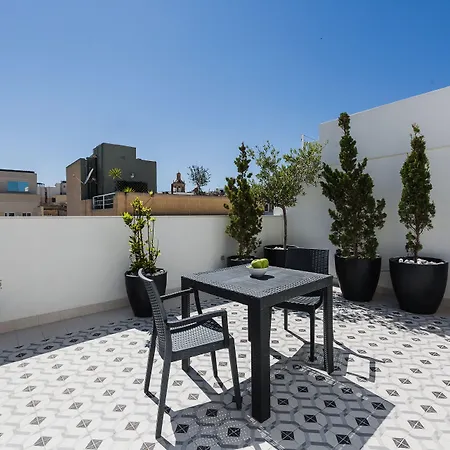 Hostal Two Pillows Boutique Sliema