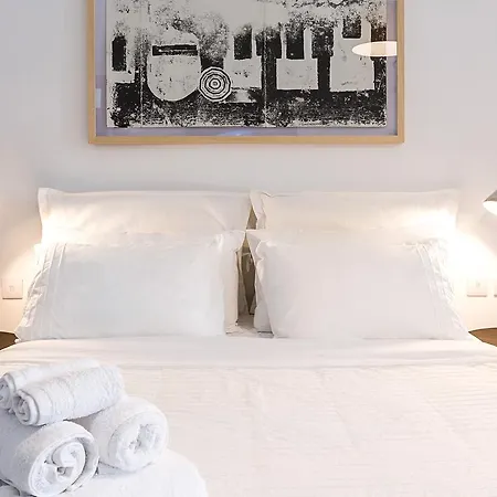 Two Pillows Boutique Hostel Sliema