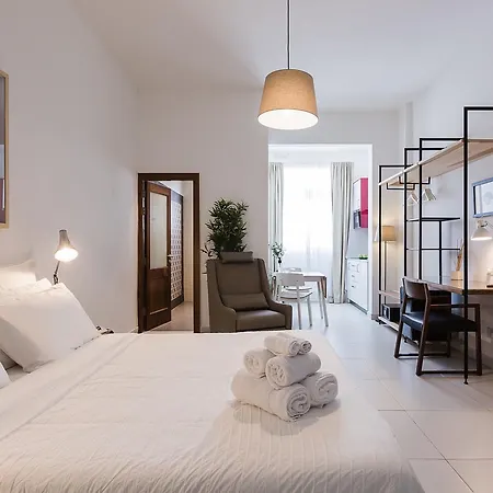 Two Pillows Boutique Sliema