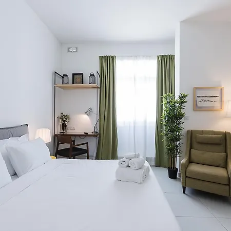 Two Pillows Boutique Hostel Sliema