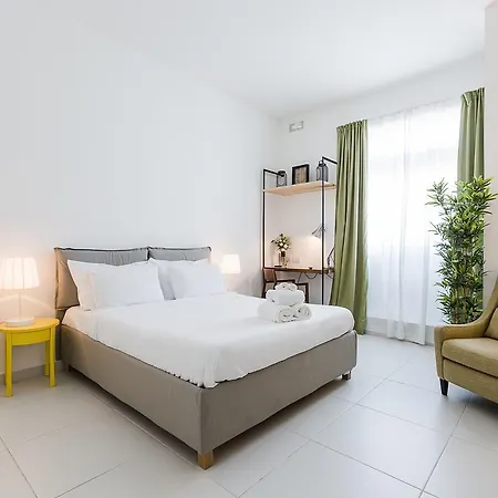 Two Pillows Boutique Hostel Sliema