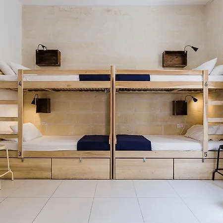 Two Pillows Boutique Hostel Sliema