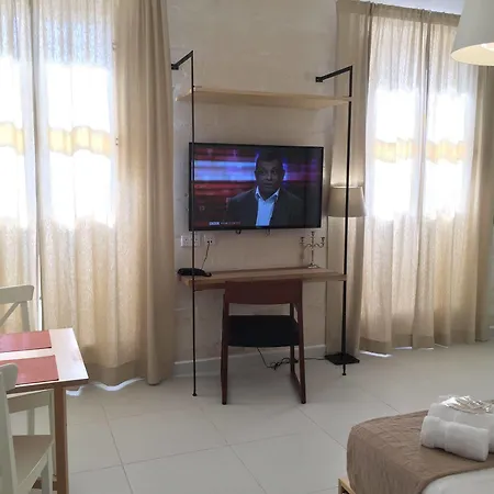 Two Pillows Boutique Hostel Sliema