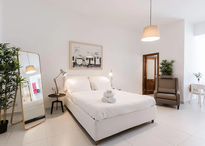 Two Pillows Boutique Hostel