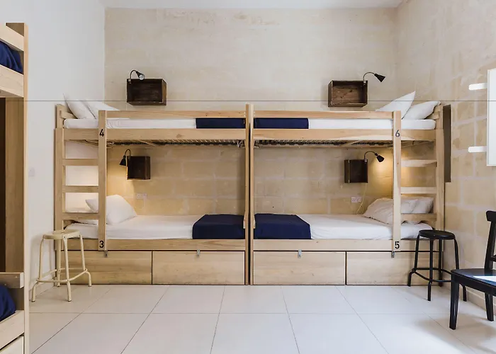 Two Pillows Boutique * Sliema