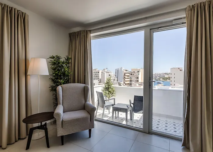 Two Pillows Boutique Hostel Sliema