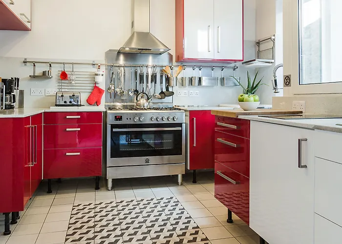 Two Pillows Boutique Hostel