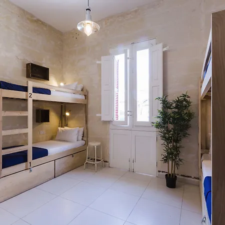 Two Pillows Boutique Sliema